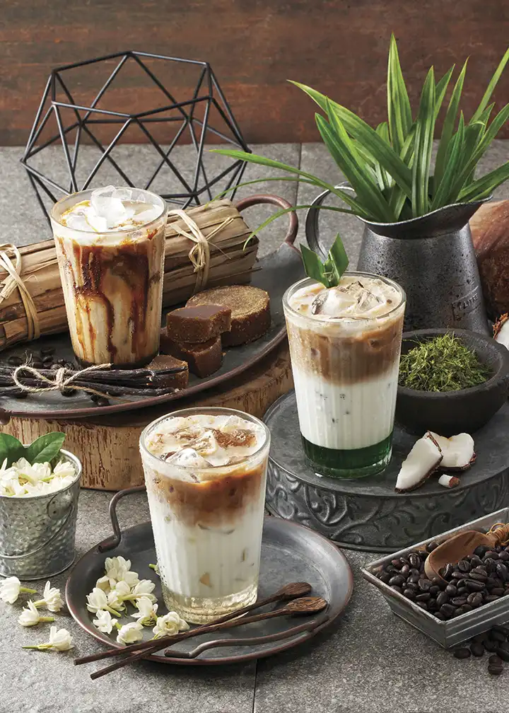 ES KOPI GULA AREN, ES KOPI PANDAN & ES KOPI JASMIN di Amanaia