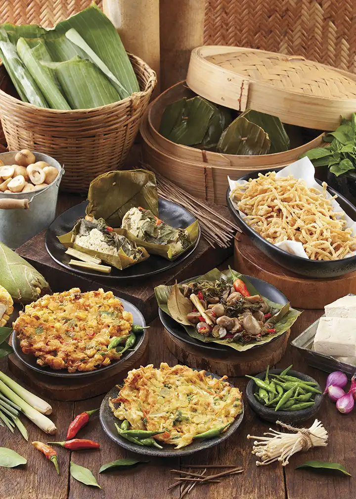 JAMUR ENOKI GORENG, PEPES TAHU, PEPES JAMUR, BAKWAN JAGUNG & BALA BALA