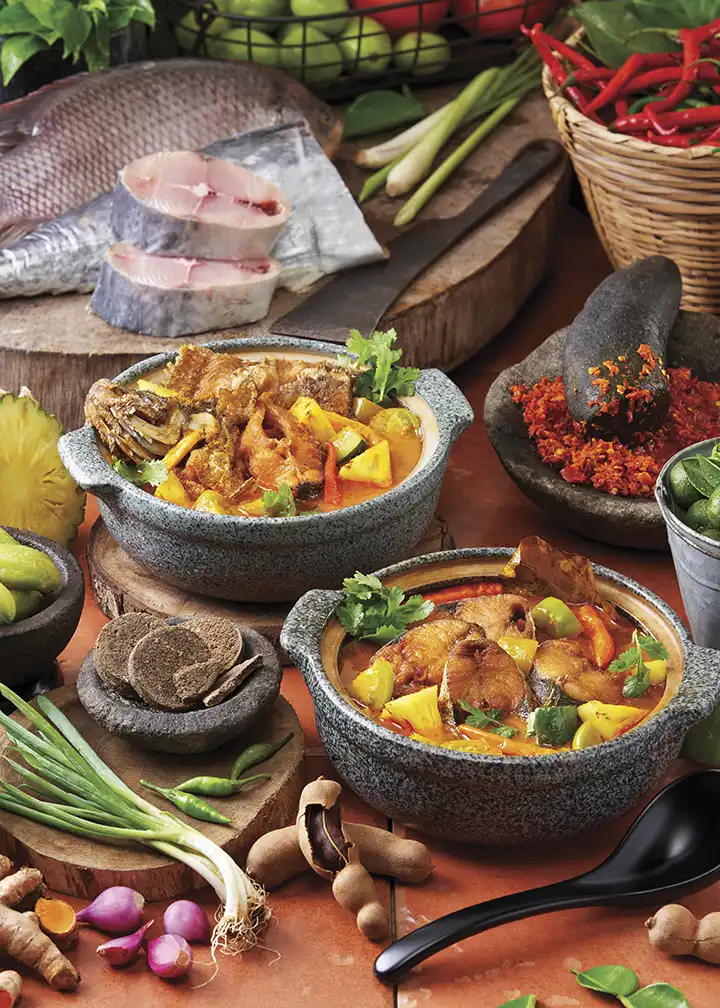 Sop Gurame Garang Asam & Sop Tenggiri Garang Asam